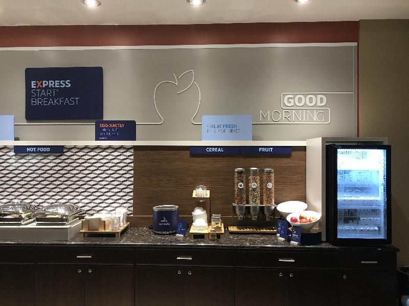 Holiday Inn Express And Suites Columbia University Area By Ihg Eksteriør billede
